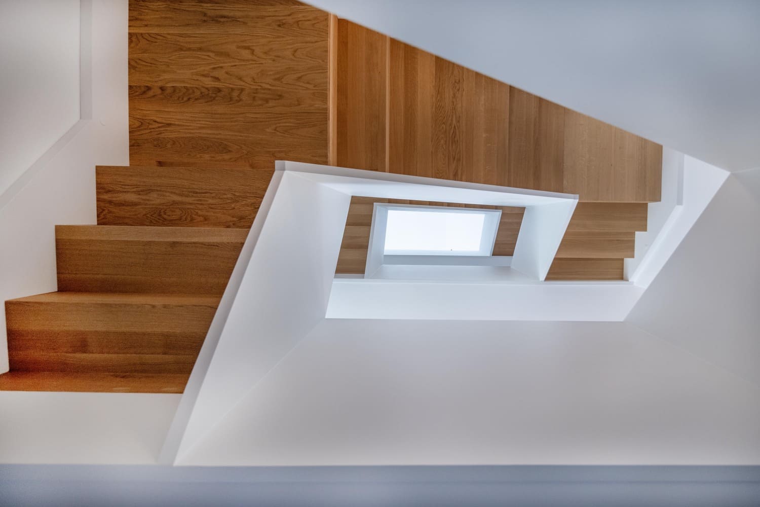 Blick von oben ins Treppenhaus