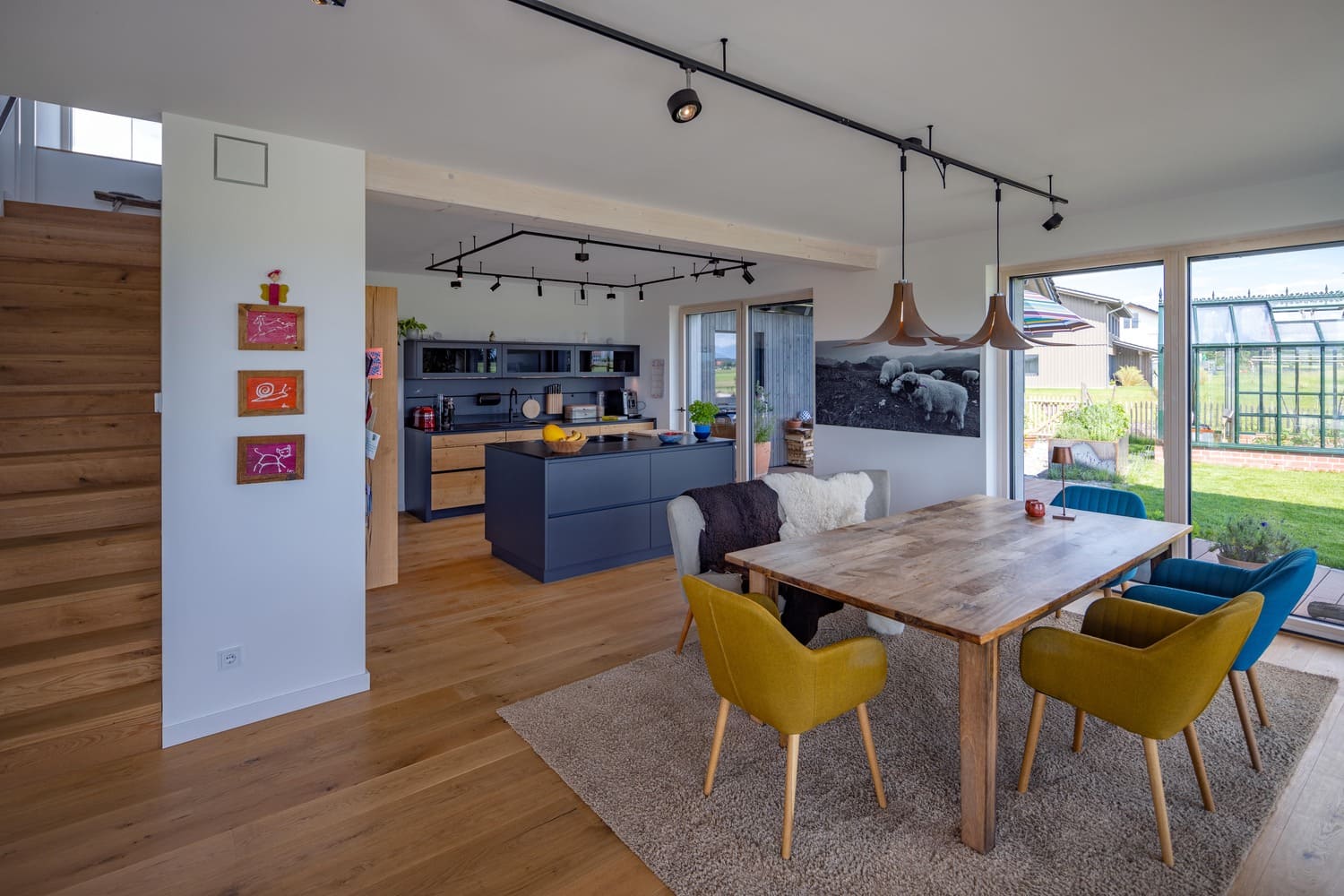 Essbereich und Küche im Einfamilienhaus in Chieming