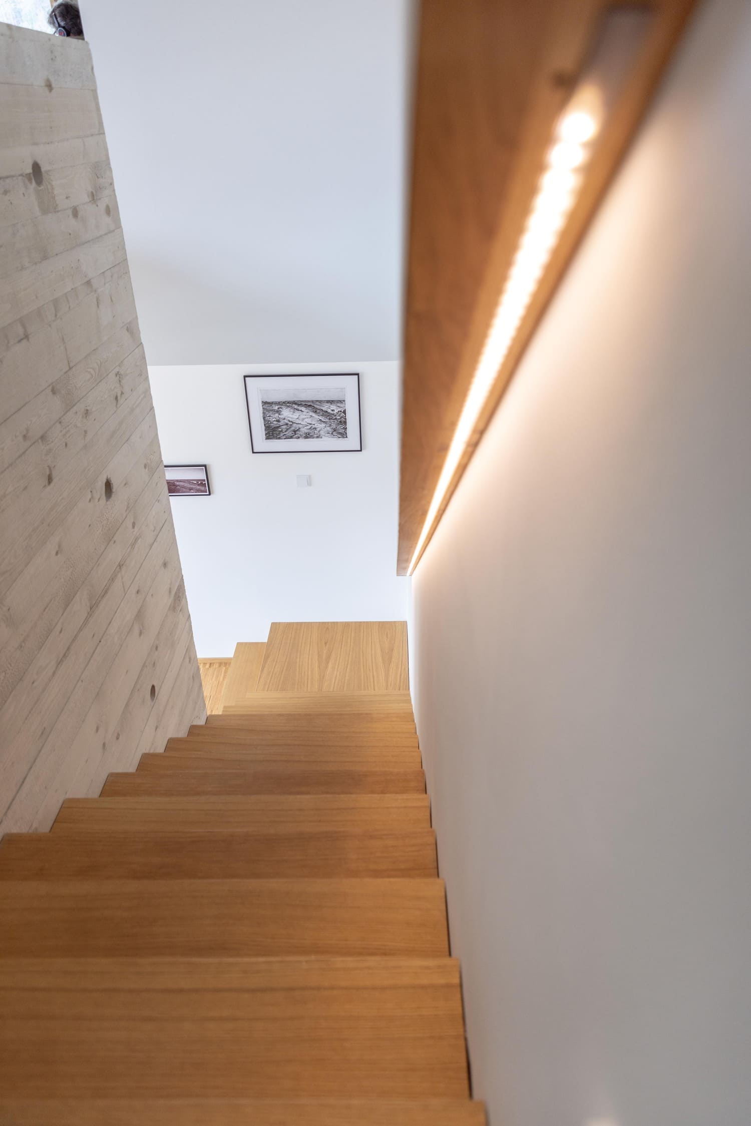 Beleuchteter Handlauf Eiche